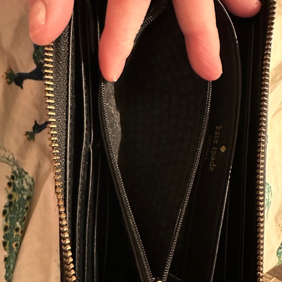 Kate Spade Black Wallet - Picture 4 of 8